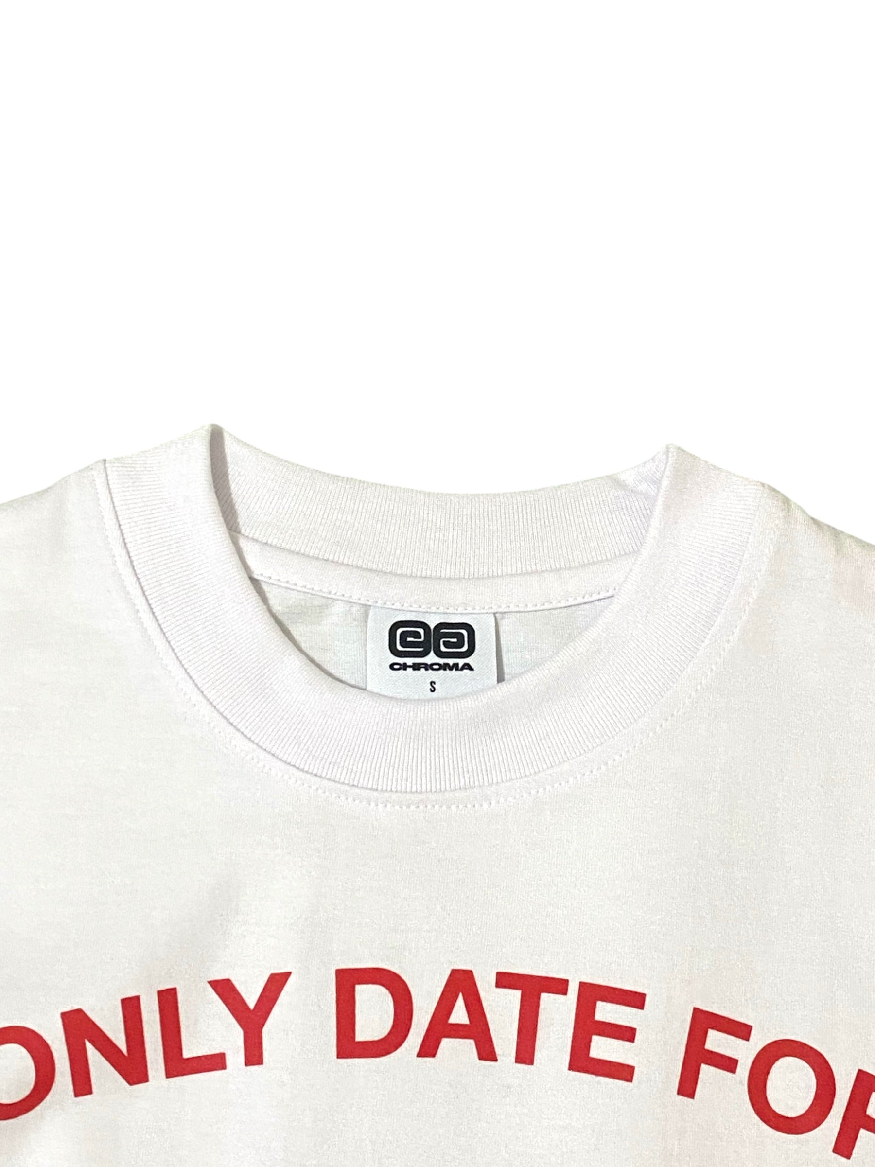 DATE TEE IN WHITE