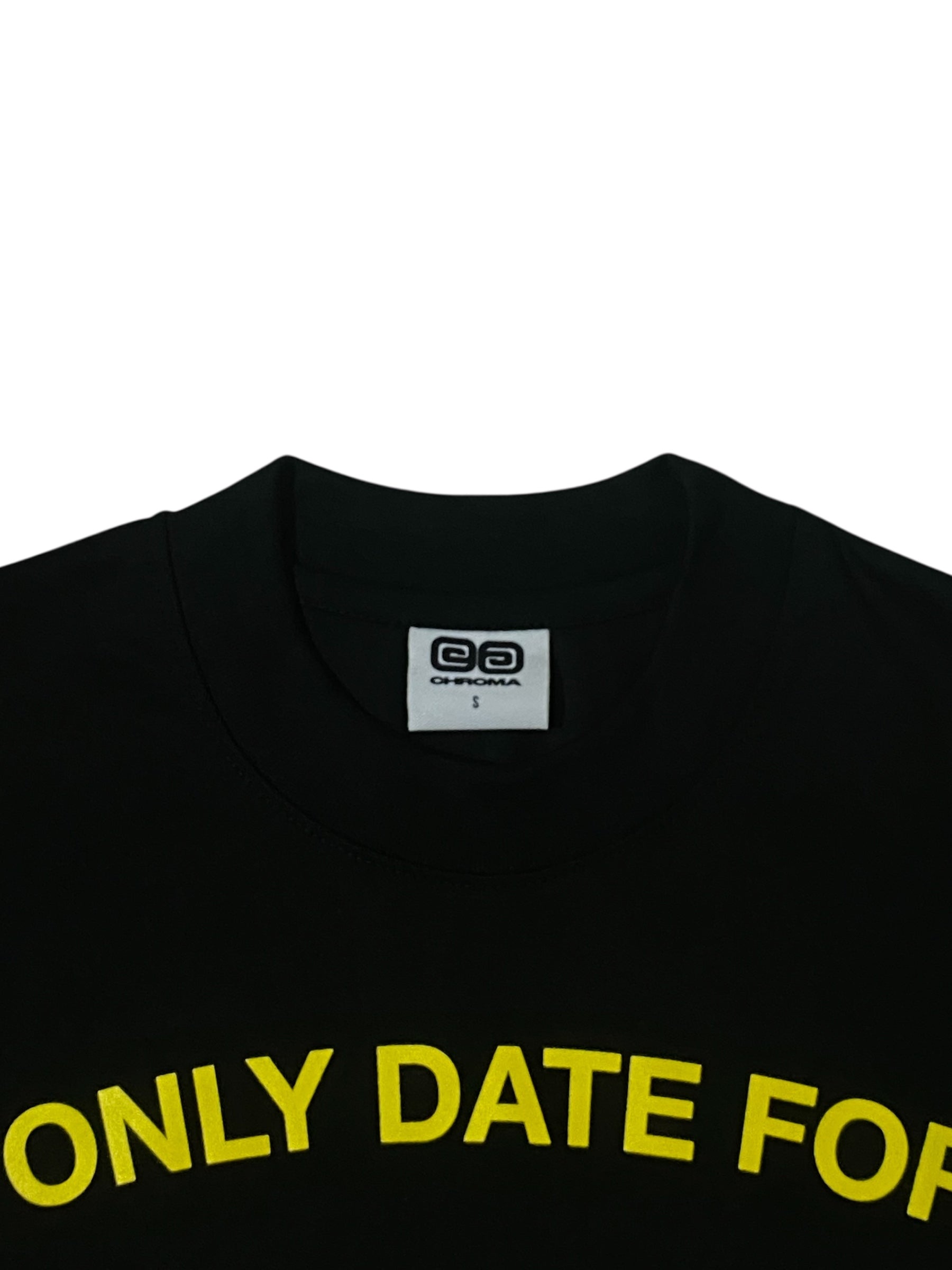 DATE TEE IN BLACK