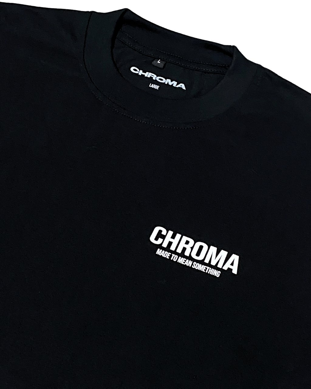 MOTION TEE IN BLACK